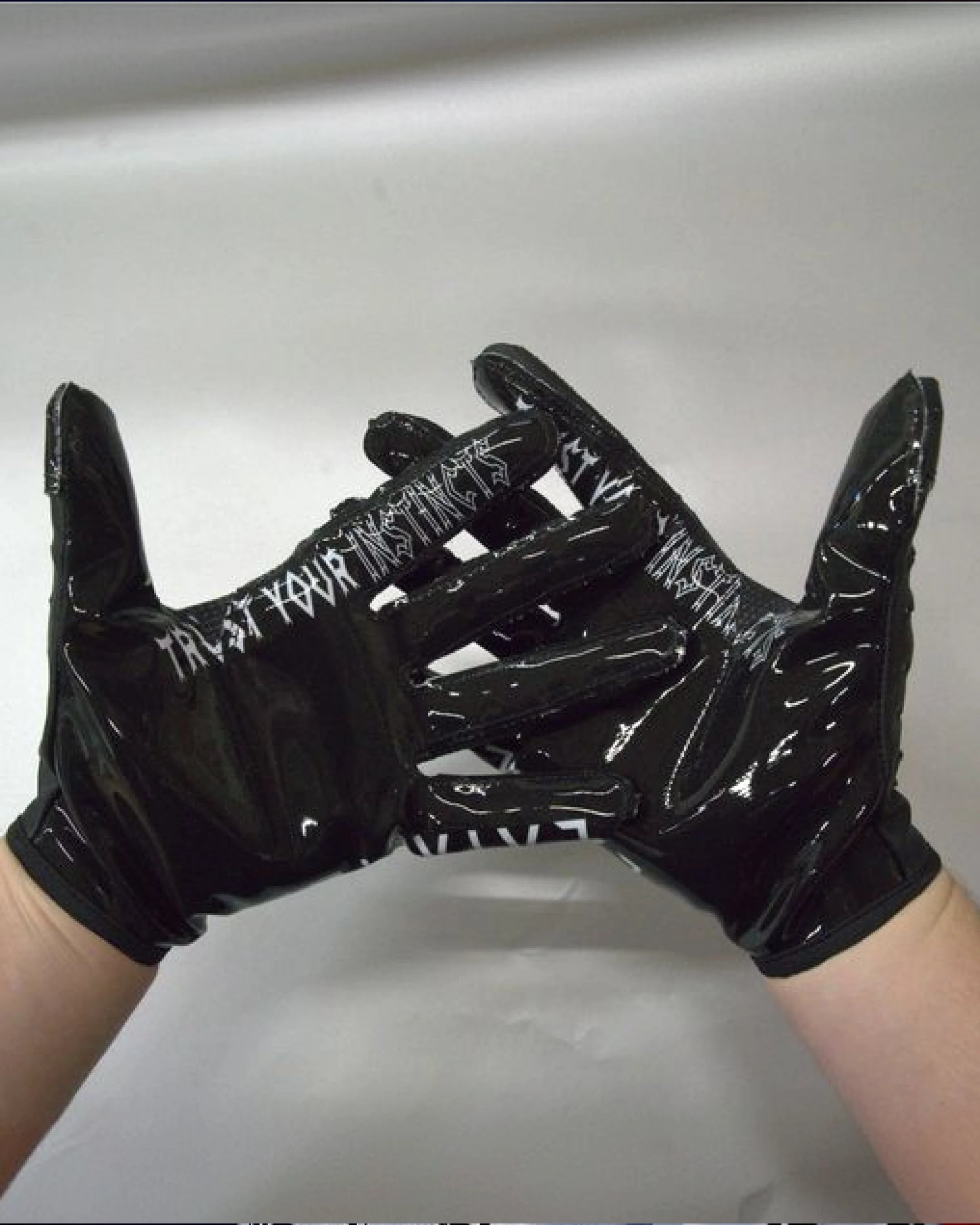 CATALYZT Glove Black/White