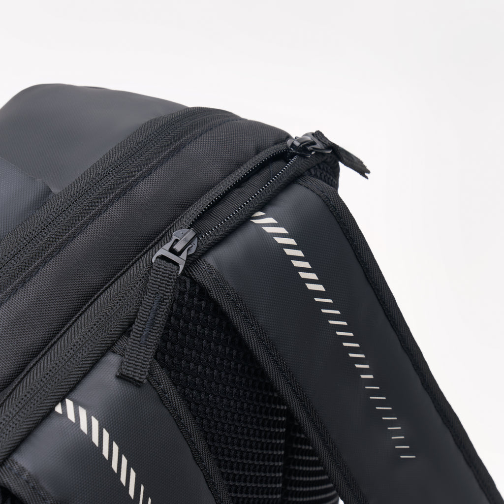 Intoku Backpack Black 23L