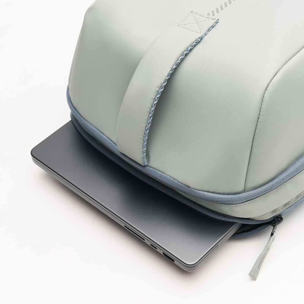 Intoku Backpack Grey 23L
