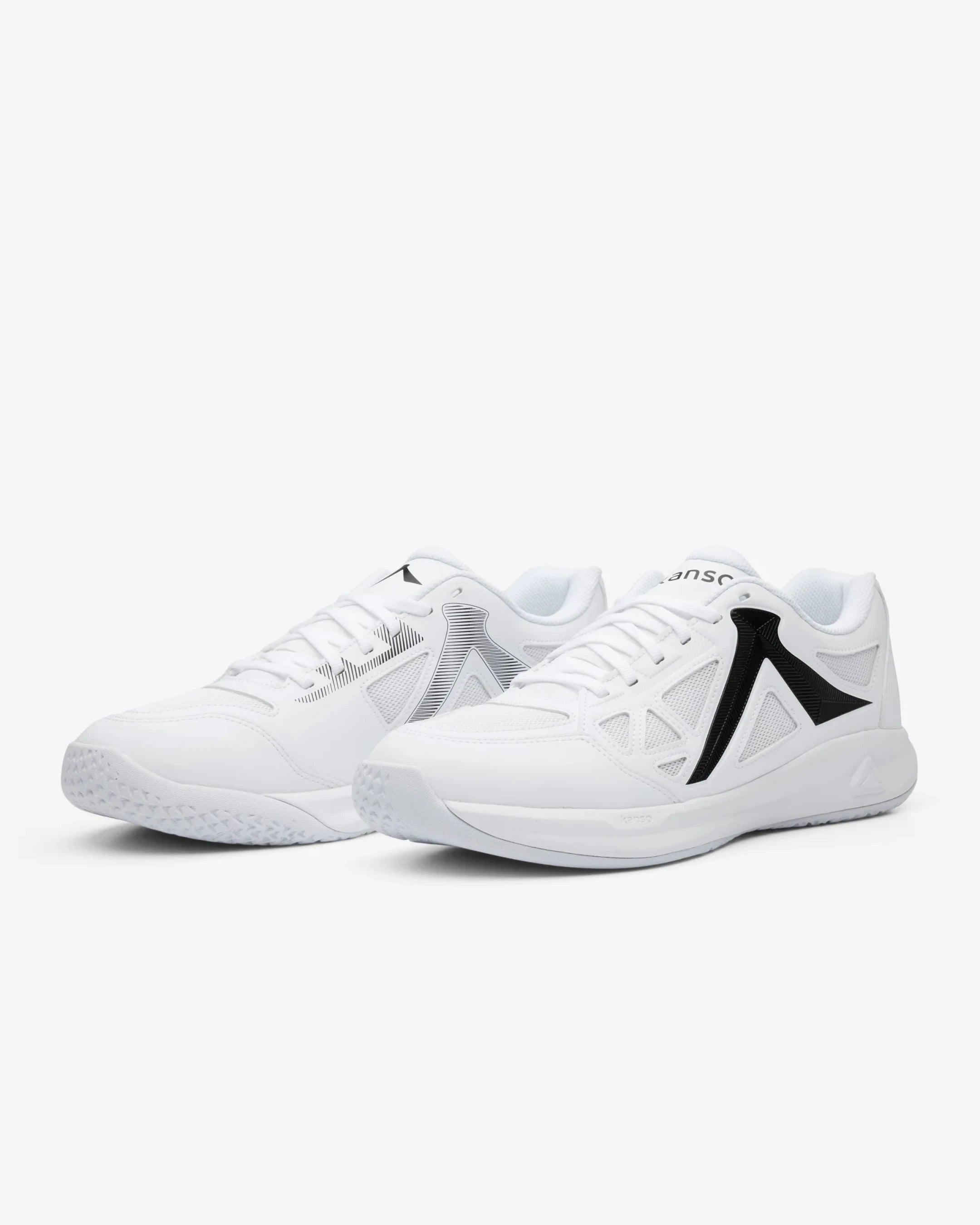 Takumi id White/Black