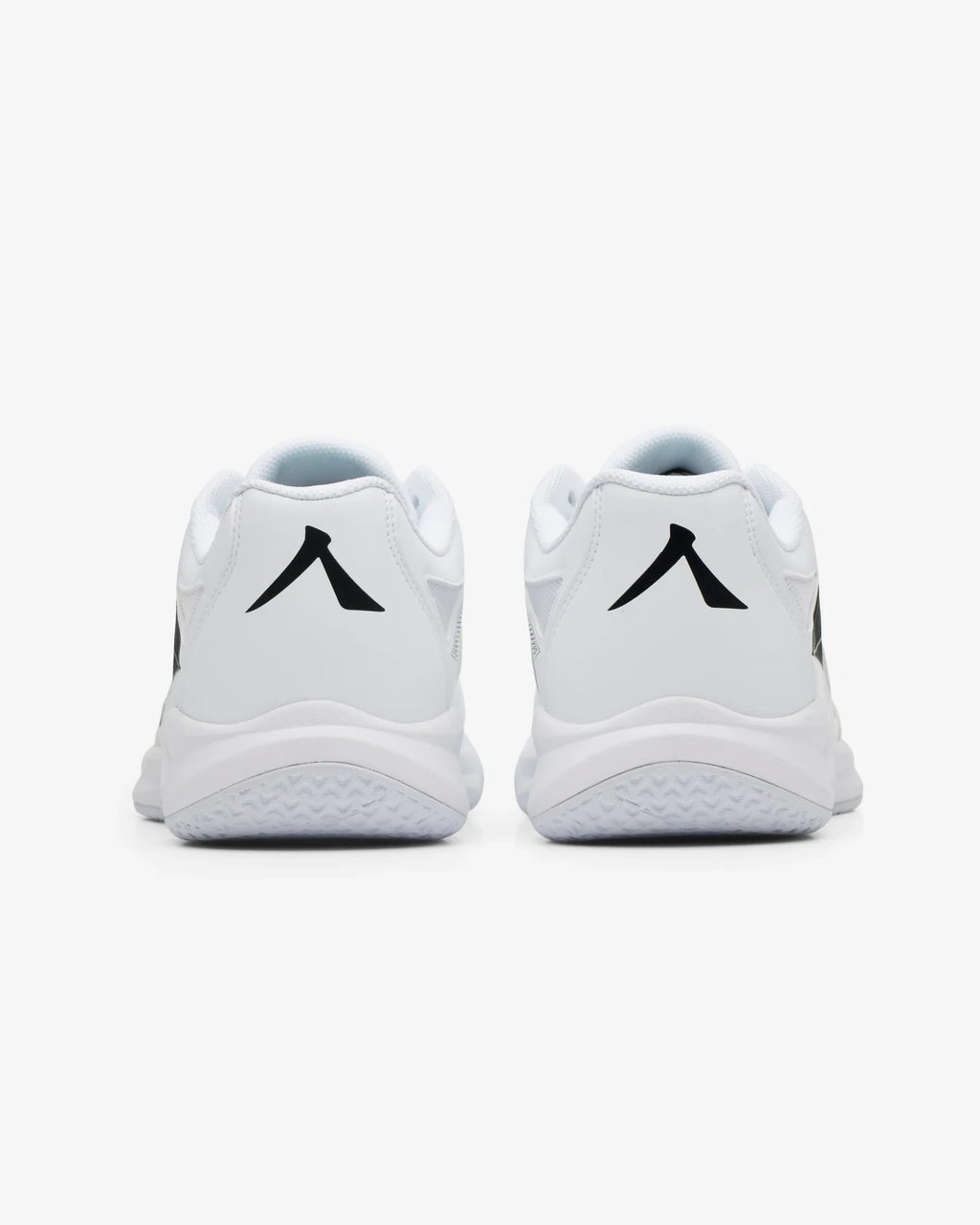 Takumi id White/Black